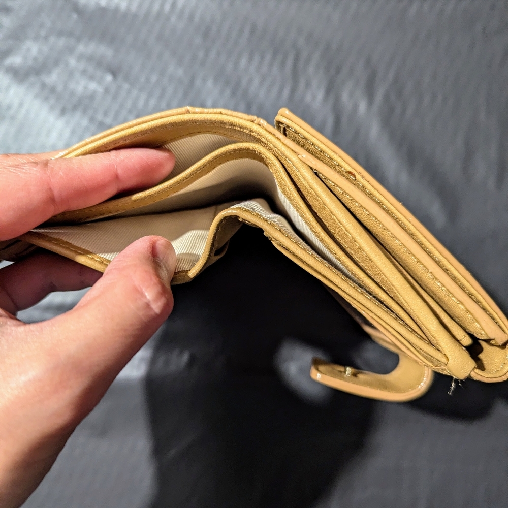Kate Spade Tan Camel Leather Wallet, Vintage Early 2000s Y2K - Picture 5 of 5